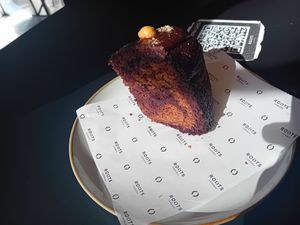 Hazelnut cake at Roots LaMarca in Madrid