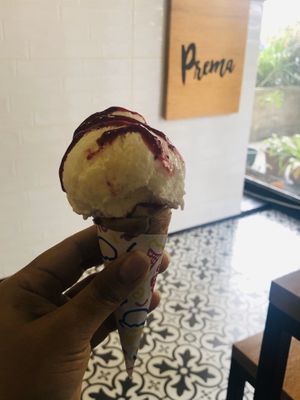 Deliciosos helados 👌  at Vogo Helados in Bogota