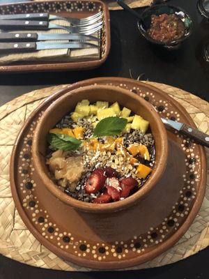 vegan smoothie bowl   at La Casa de las Mayoras in Cancun
