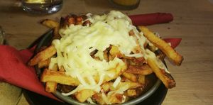 Cheesy chips at The Glad Cafe in Glasgow