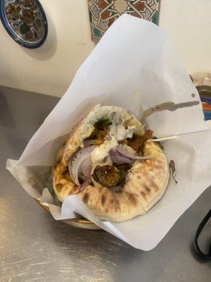   at Falafel Sababa in Osaka