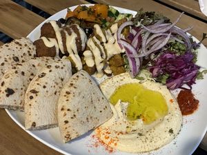  Mix vegan plate at Falafel Sababa in Osaka
