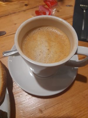 Coffee (October 2025) at Everybodys in Guiseley