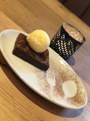 Salted Caramel Brownie at Everybodys in Guiseley