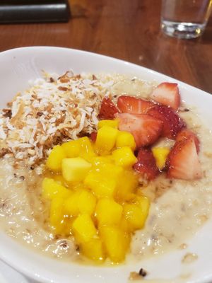 Oatmeal at Miss Shirley's in Annapolis