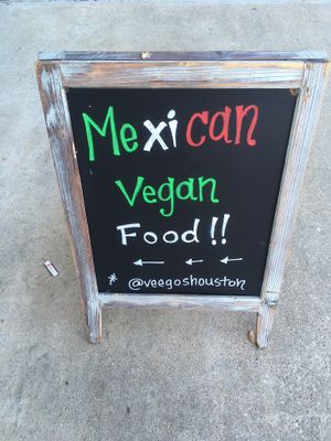Veegos Signage at Veegos in Houston