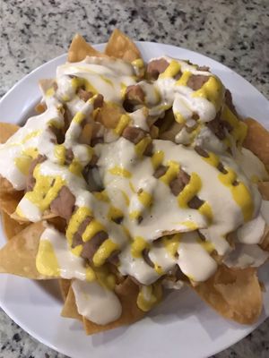 Nachos at Veegos in Houston