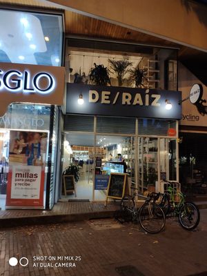 Fachada at De/Raiz Cocina Café - Calle 106 in Bogota