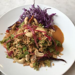 Wing bean salad  at Tonklar Facai - Chula in Bangkok