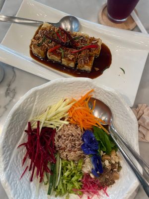 Happy lunch at Tonklar Facai - Chula in Bangkok