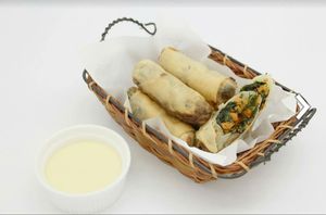 Sea-blite and Wakame Spring Rolls.
Sea-blite is a source of Omega3.  at Tonklar Facai - Chula in Bangkok