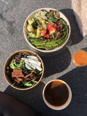 ramen and "monika beluši" salad at Veganika in Ljubljana