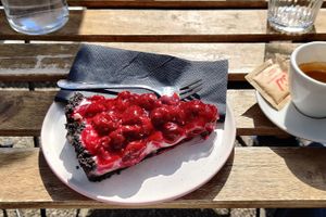 oreo cheese cake at Veganika in Ljubljana