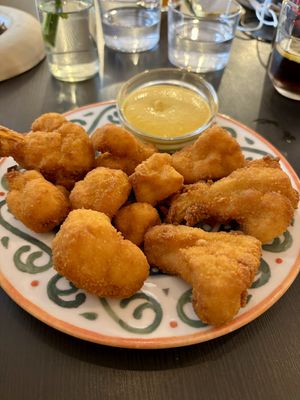 Panierter Blumenkohl ⭐️⭐️⭐️⭐️⭐️  at Veganika in Ljubljana