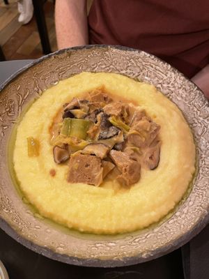 Un po’lenta (polenta & seitan)  at Veganika in Ljubljana