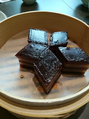 Red date pudding at Pure Veggie House 心齋 - Xīn Zhāi in Taipei