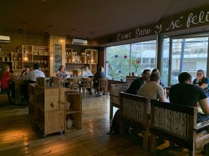 Indoors at La Feria de Sabores Artesanales in Rosario