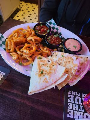 Plant-based quesadilla with curly fries #Veganuary at Leopold's Tavern in Calgary