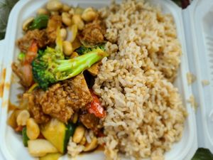 Beef & broccoli (?) at Garden Fresh in Mountain View