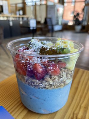 Ocean Bowl   at Hello Juice in St Louis