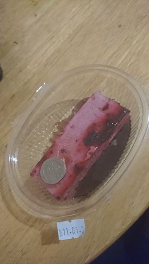Tiny 4.49 cake 🙁 at Vegan Munch in Birmingham