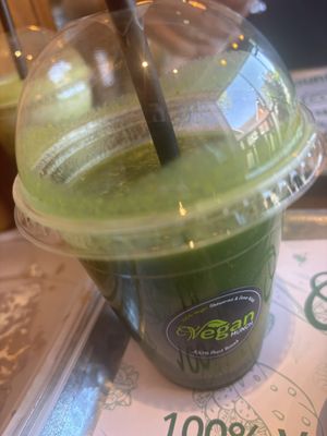 Green smoothie   at Vegan Munch in Birmingham