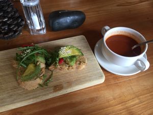 A avocado-sandwich lunch, with tomato soup at Badhotel in Rockanje