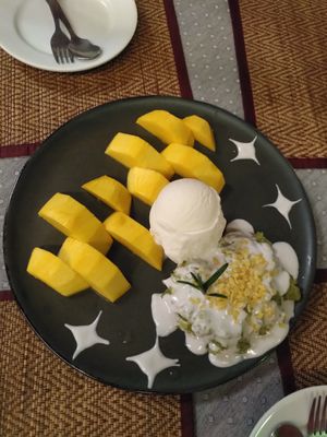 amazing mango sticky rice at Kati Culinary in Koh Chang