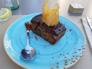 Menu of the day / dessert / carrot cake at La Terraza del Girasol in Murcia