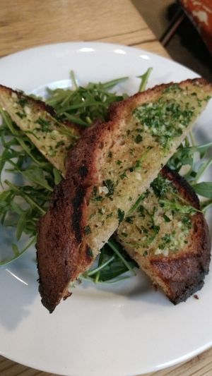 garlic bread at Stereo in Glasgow