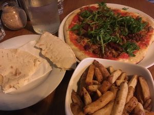 Flatbread, chips and pizza at Stereo in Glasgow