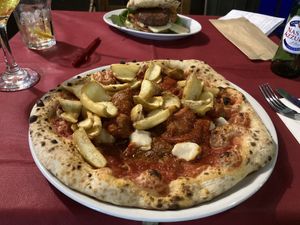 Vegan pizza with meatballs, wedges and bolognese sauce at Frankie's in Sorrento