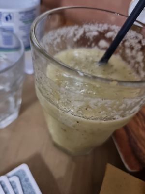 Green is good smoothie at Frankie's in Sorrento