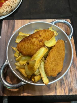 VEGAN BREADED CHICKEN at Frankie's in Sorrento