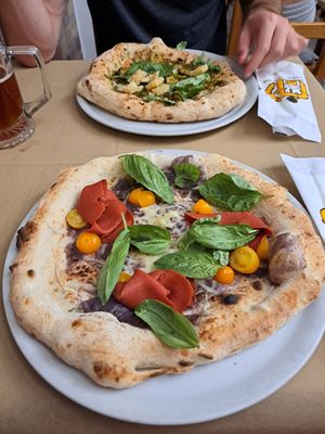 Front pizzais vegan at Frankie's in Sorrento