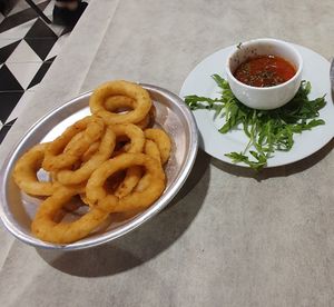 Onion rings (paid extra for marinara sauce) at Frankie's in Sorrento