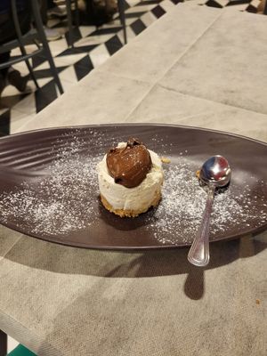  at Frankie's in Sorrento