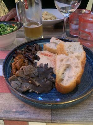   at Frankie's in Sorrento