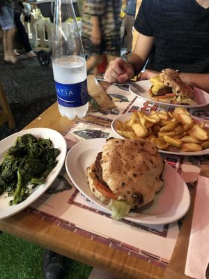 two vegan burgers (beyond meat) with dippers and broccoli. it was absolutely delicious. at Frankie's in Sorrento