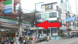 Directions at Cabbages & Condoms in Pattaya
