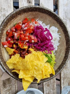 Nachos bowl at Flow Specialty Coffee Bar & Bistro in Budapest