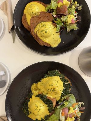 “Eggs” Benedict & Florentine  at Flow Specialty Coffee Bar & Bistro in Budapest