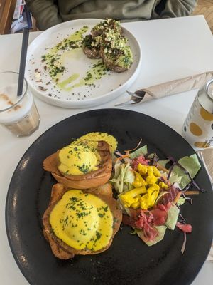  at Flow Specialty Coffee Bar & Bistro in Budapest