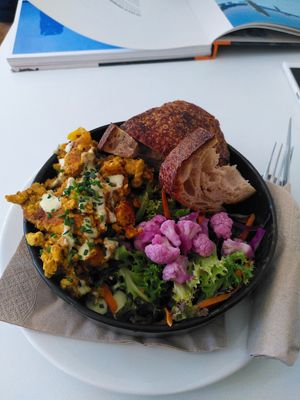 Scrambled tofu at Flow Specialty Coffee Bar & Bistro in Budapest