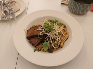 Vegan tofu noodles at Flow Specialty Coffee Bar & Bistro in Budapest