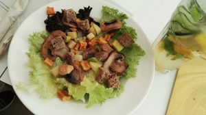 Salad with mushroom and sweet potato at Flow Specialty Coffee Bar & Bistro in Budapest