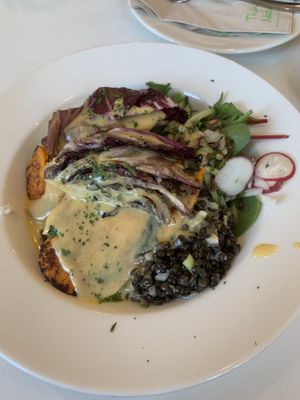 buddha bowl at Flow Specialty Coffee Bar & Bistro in Budapest