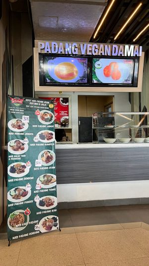 store at Padang Vegan Damai in Yogyakarta