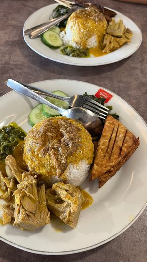 dishes for under 2€ at Padang Vegan Damai in Yogyakarta