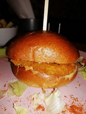 Chickn burger with vegan mayo at Kcal Kitchen in Glasgow